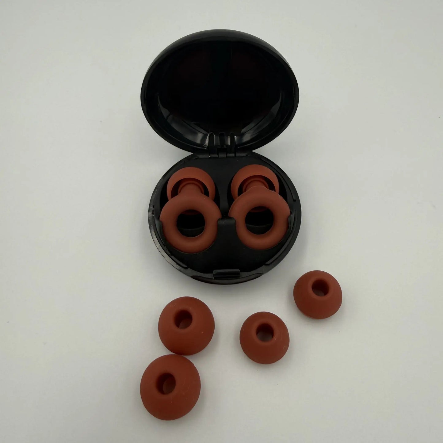 Spinkai Тапи за Уши