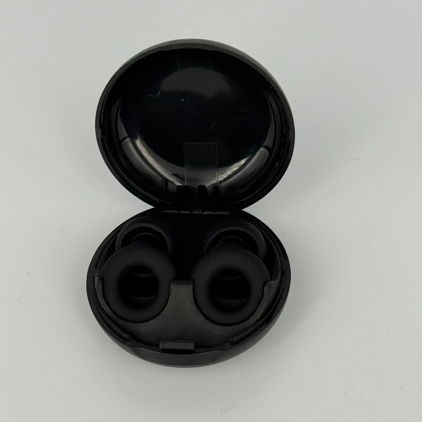 Spinkai Тапи за Уши