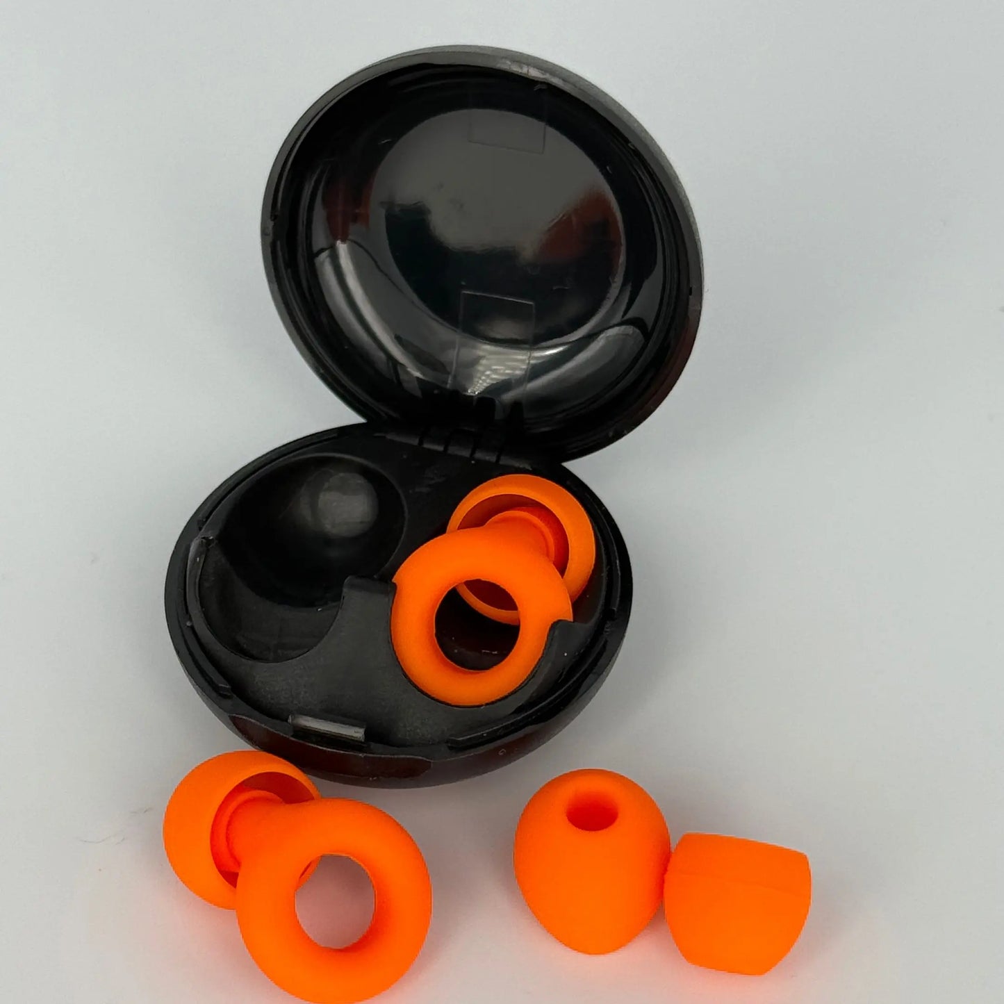 Spinkai Тапи за Уши